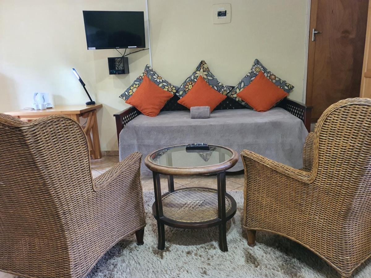 Selati 103 Guest Cottages Malalane Exterior foto